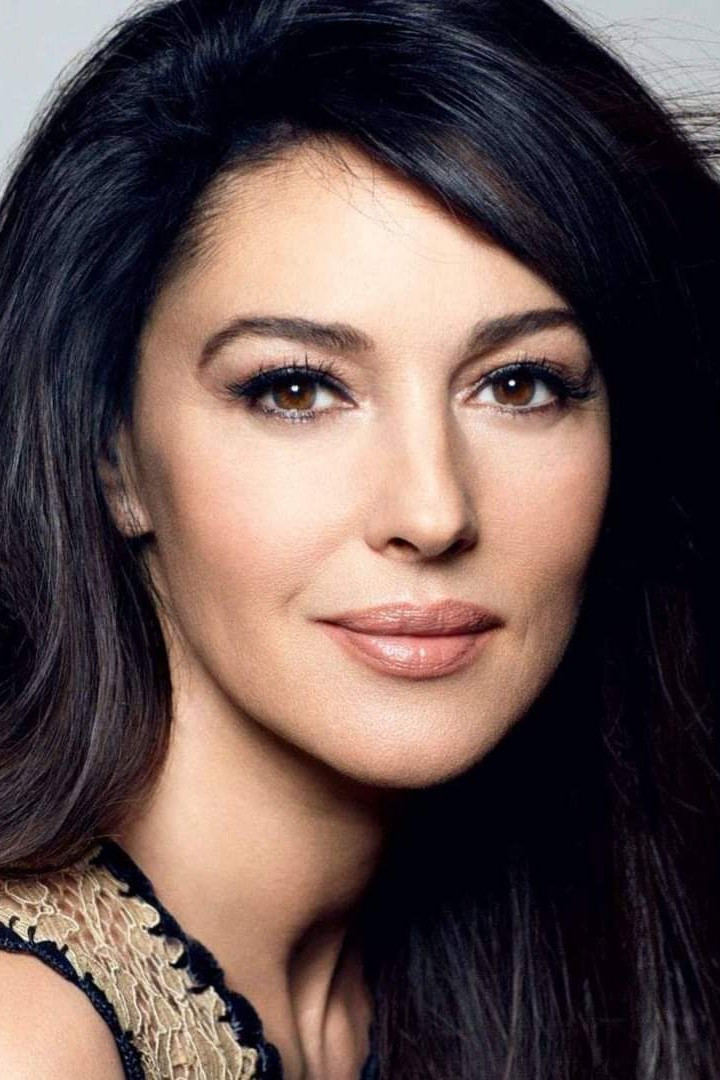 Monica Bellucci Profile